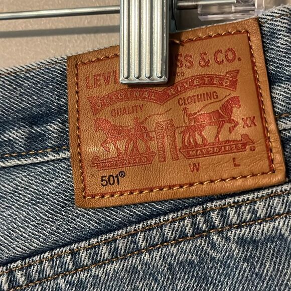 Levi's Denim Jean Shorts Palm Trees Button Fly Size 31 - Picture 6 of 12